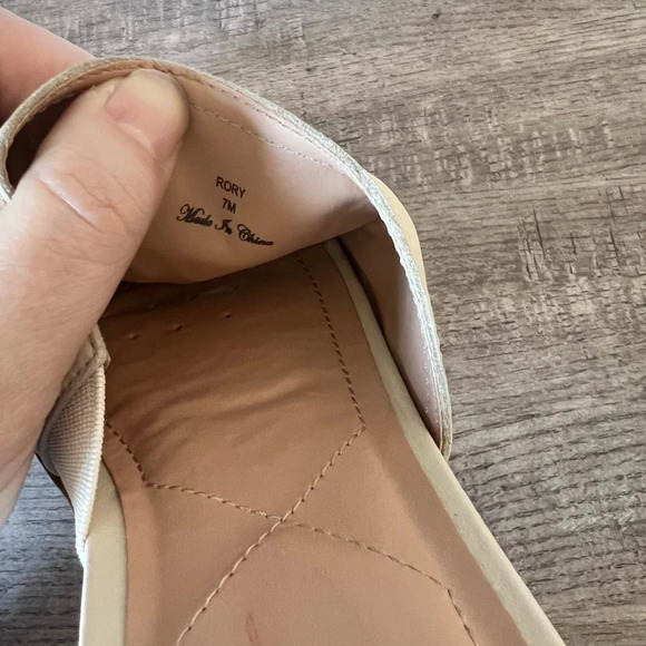 NYDJ Rory Platform Sandals - Picture 7 of 7